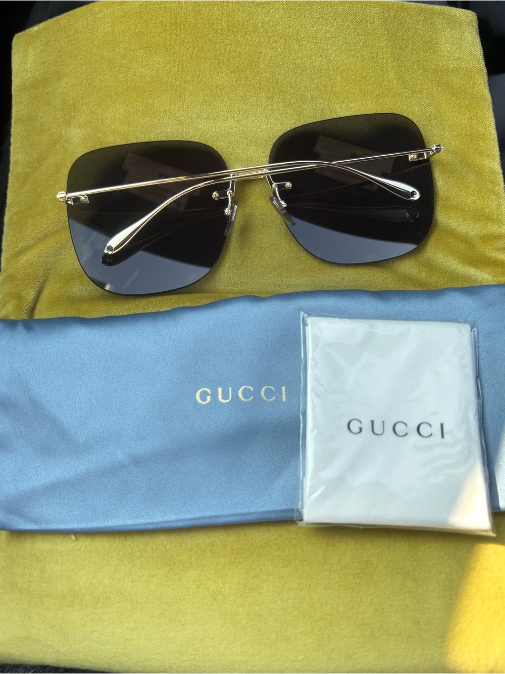 Gucci Butterfly Designer Sunglasses Gold Tinted Oversized Rimless GG1147S 001 - Picture 5 of 15